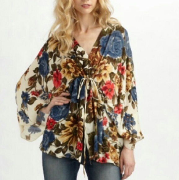 Alice + Olivia Tops - Alice + Olivia "Kimono" Tie Waist Blouse Sz Lg